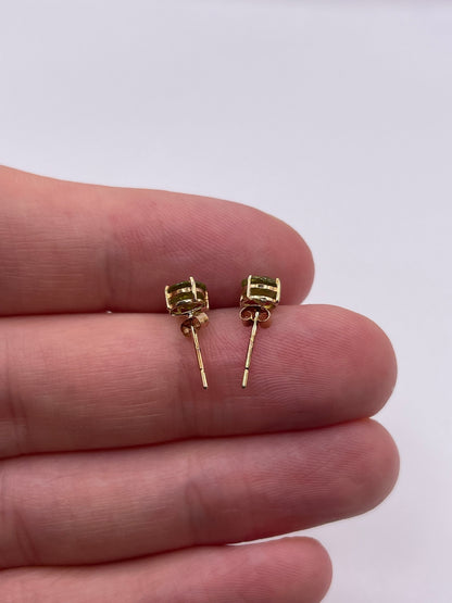 9ct gold peridot earrings