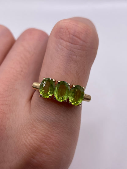 9ct gold quartz ring