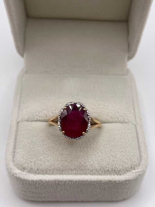 9ct gold ruby ring