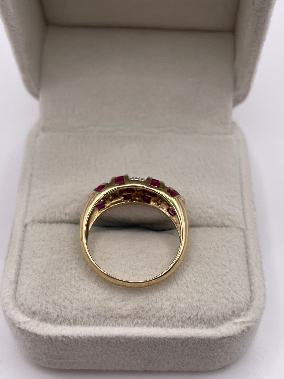 9ct gold ruby and diamond ring