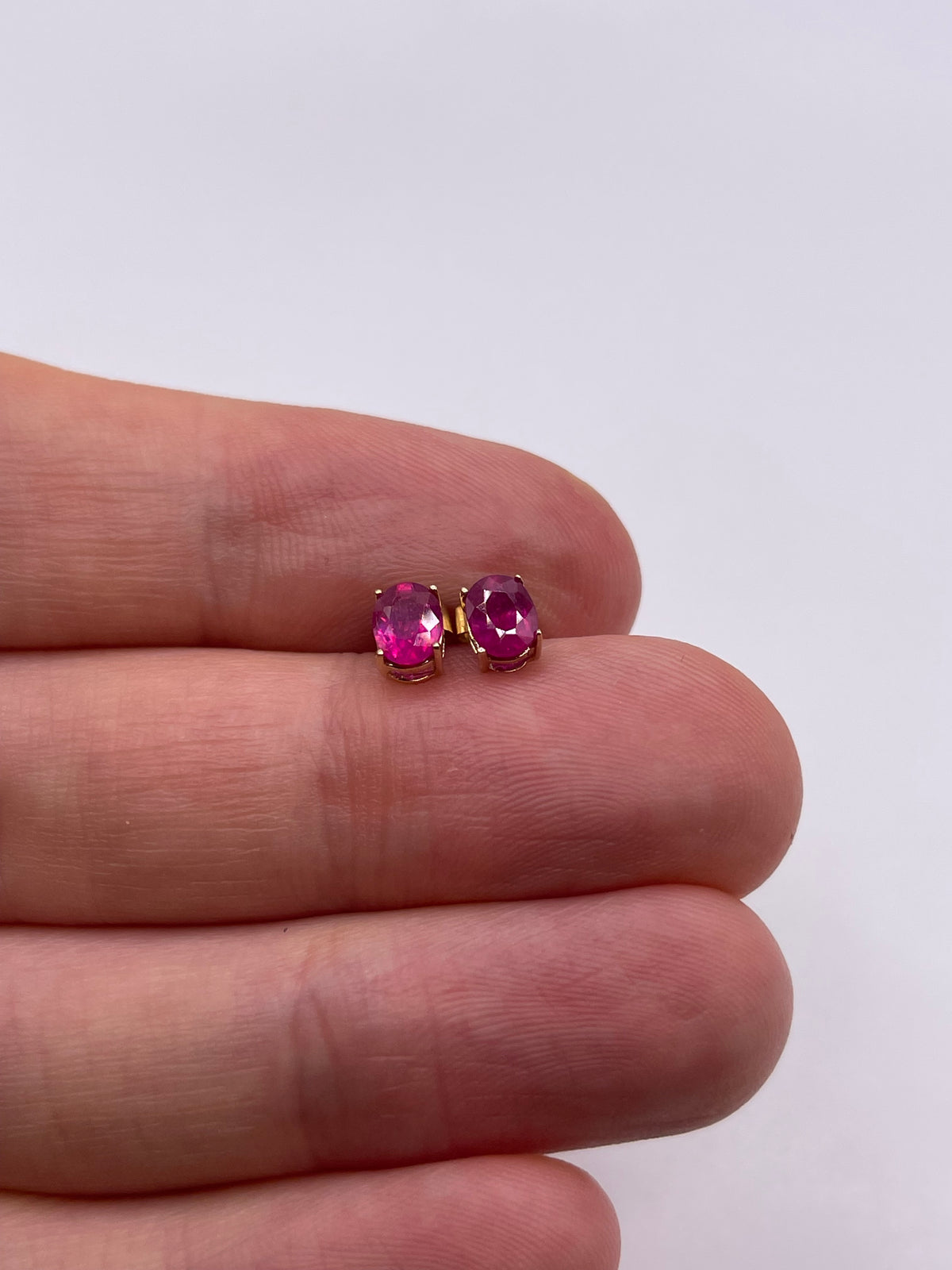 9ct gold ruby earrings