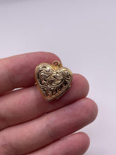 Load image into Gallery viewer, 9ct gold engraved heart locket
