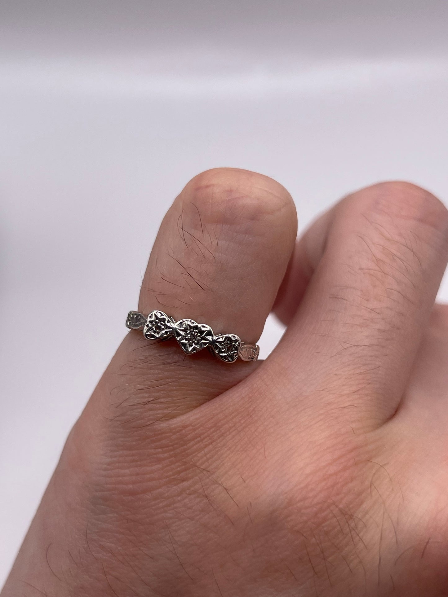 9ct gold platinum diamond ring