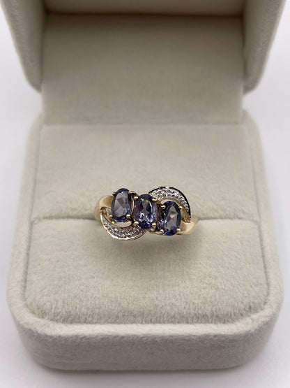 9ct gold iolite and diamond ring