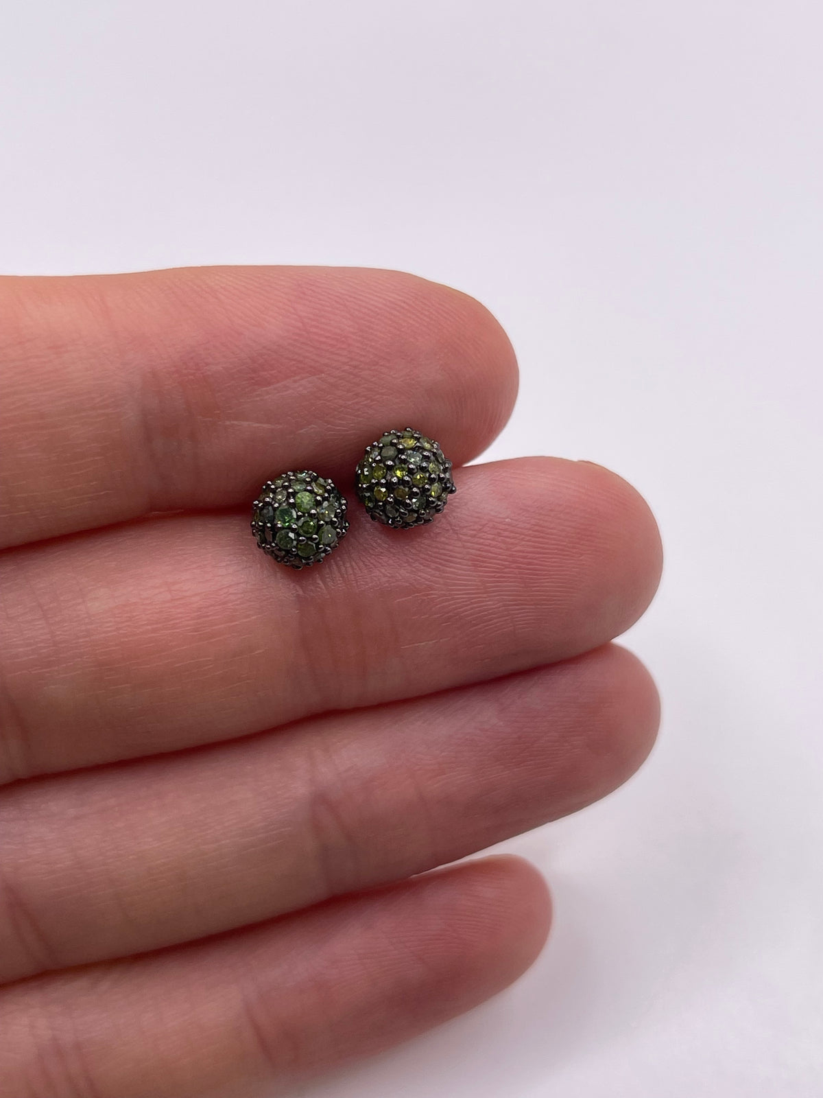 9ct white gold green diamond earrings