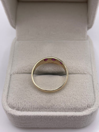 9ct gold ruby gypsy ring