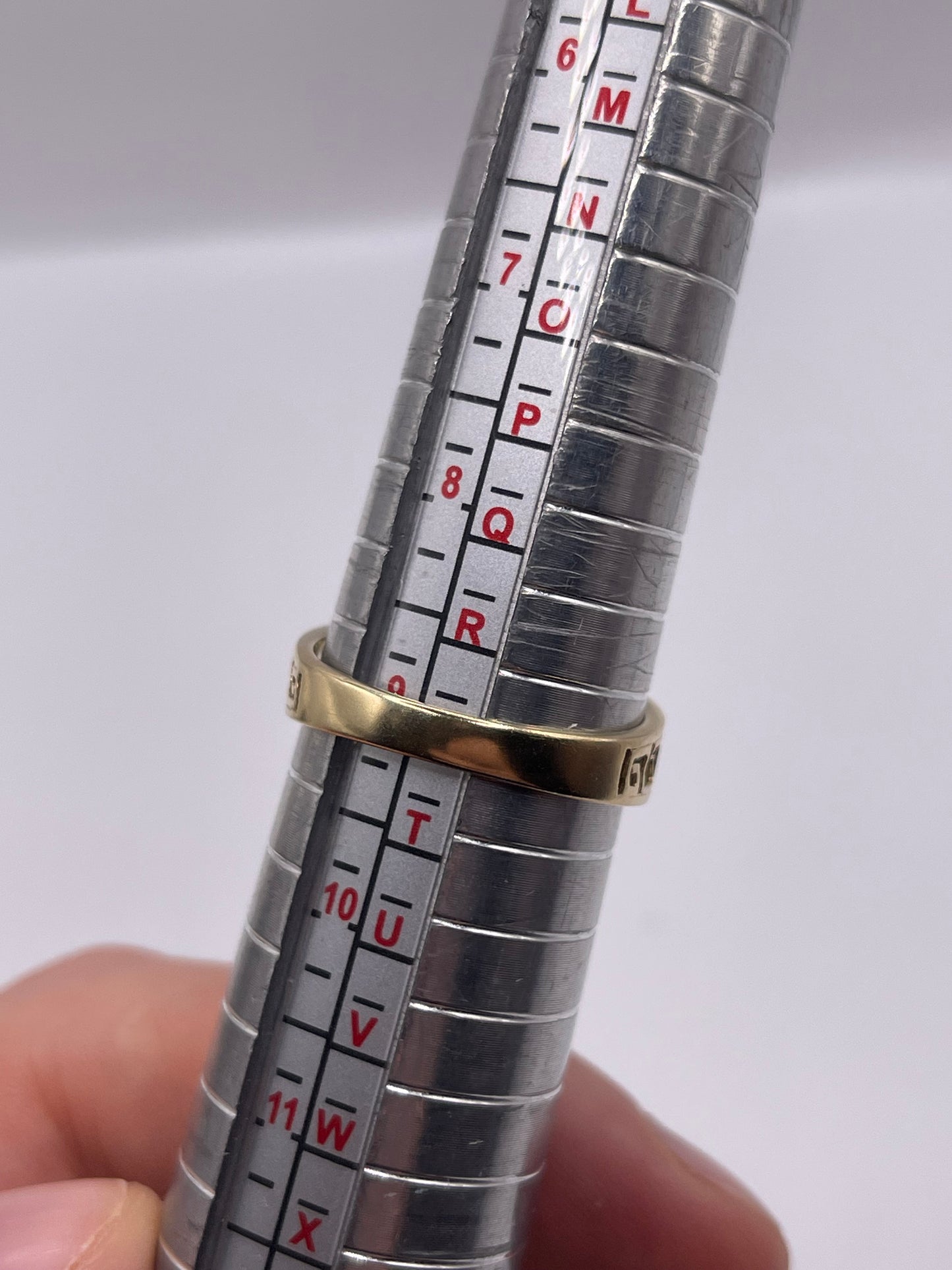 9ct gold iolite ring