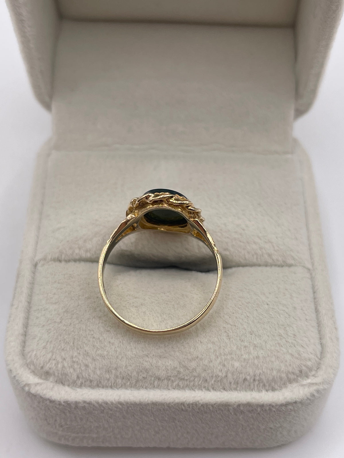9ct gold bloodstone ring