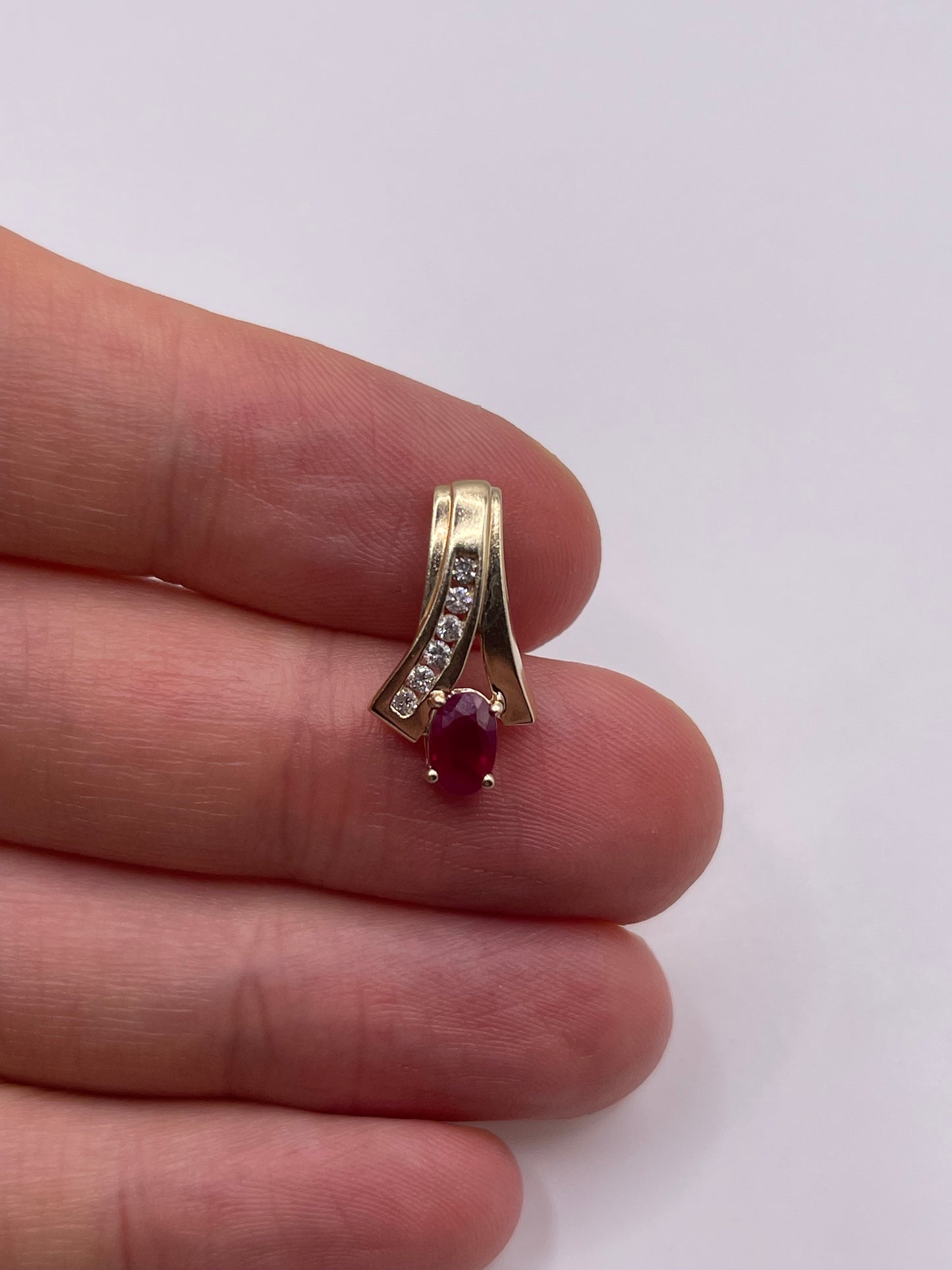 9ct gold ruby and diamond pendant
