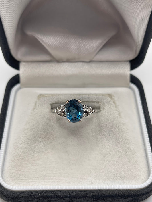 9ct white gold blue topaz and diamond ring