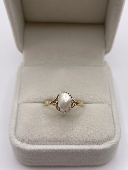 9ct gold pearl ring