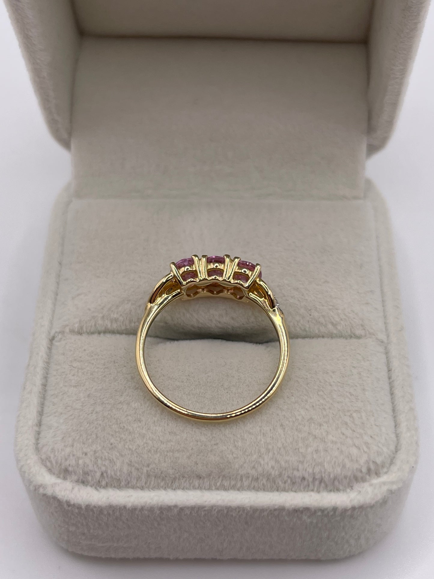 9ct gold pink sapphire and diamond ring