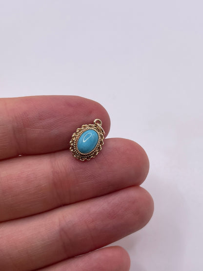 9ct gold turquoise pendant