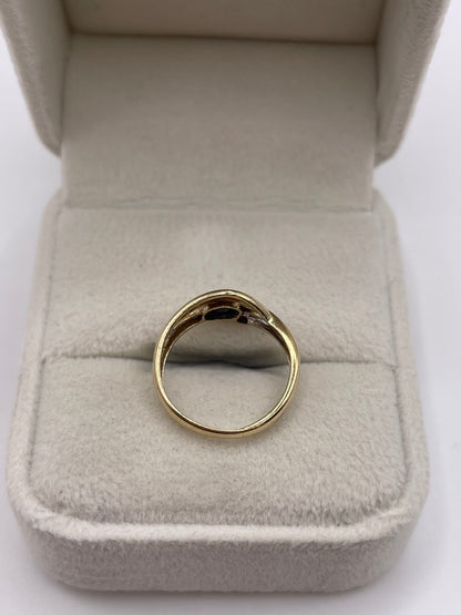 9ct gold sapphire and diamond ring