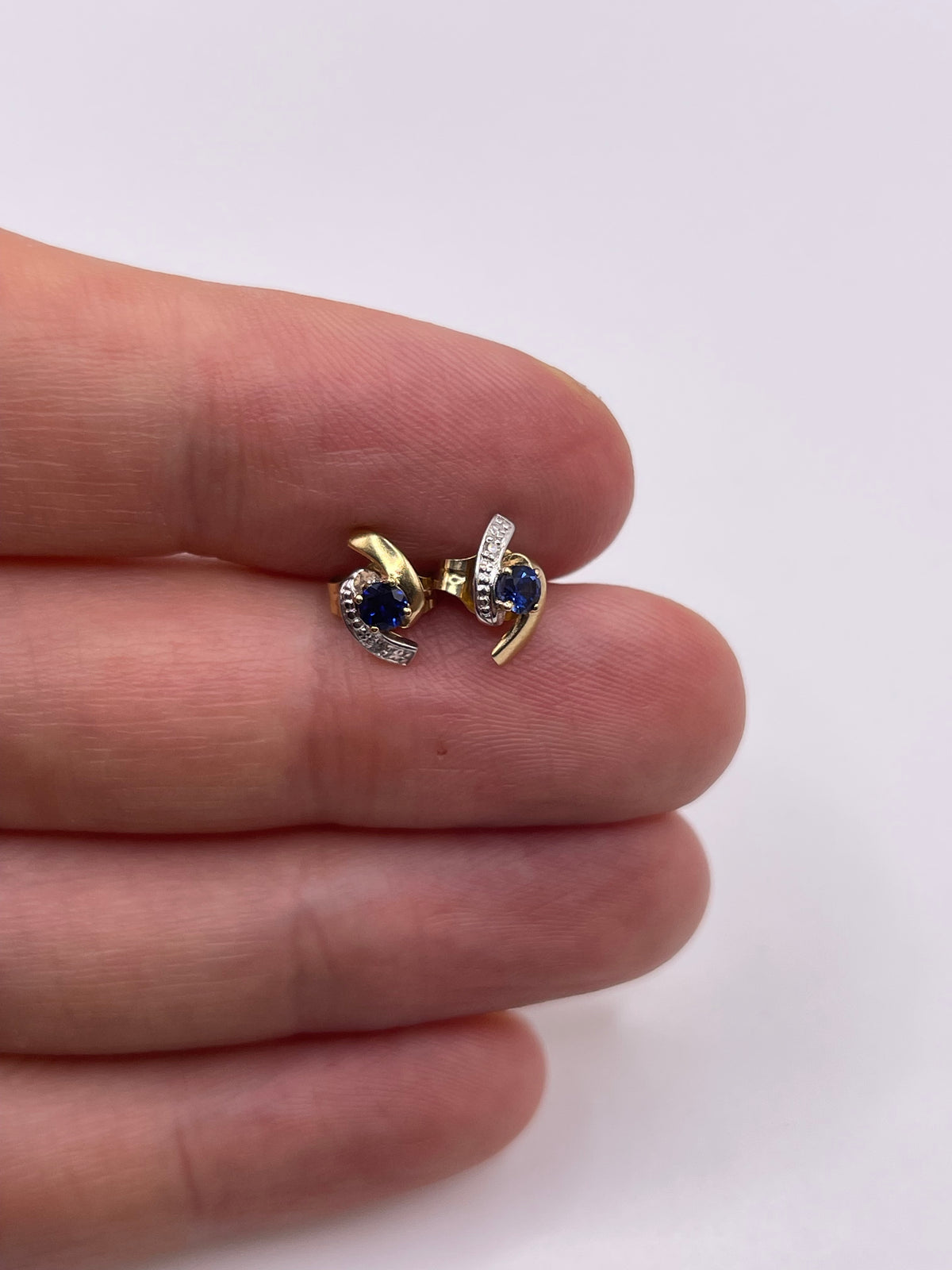 9ct gold sapphire and diamond earrings