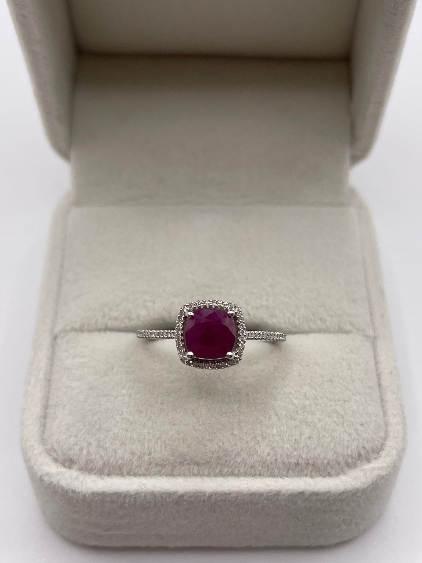 9ct white gold ruby and diamond ring