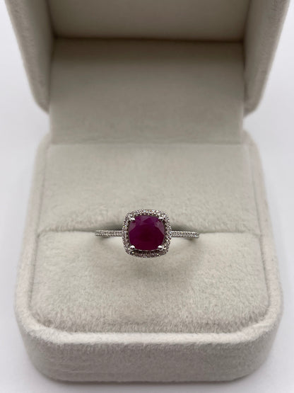 9ct white gold ruby and diamond ring