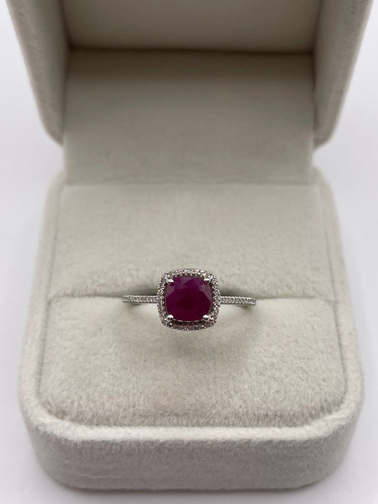 9ct white gold ruby and diamond ring