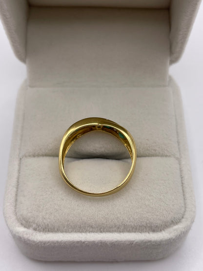 18ct gold and emerald and diamond ring