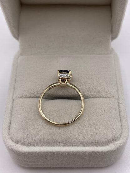 9ct gold iolite and diamond ring