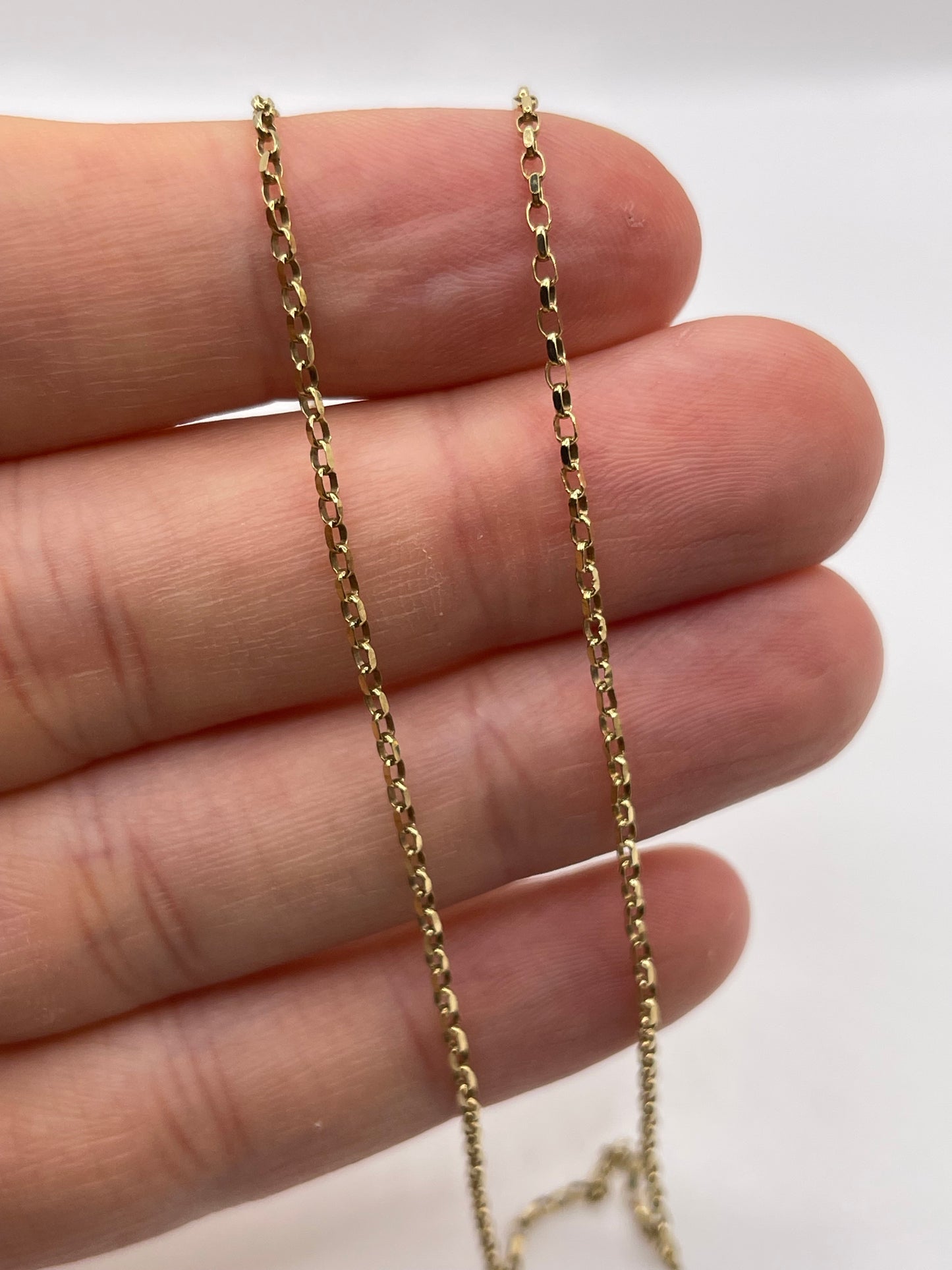 9ct gold chain 357