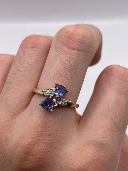 9ct gold tanzanite and zircon ring