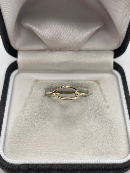 9ct gold wishbone ring