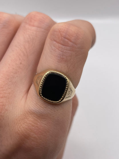 9ct gold onyx signet ring