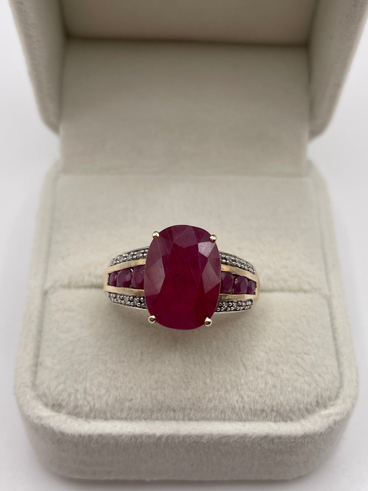 9ct gold ruby and diamond ring
