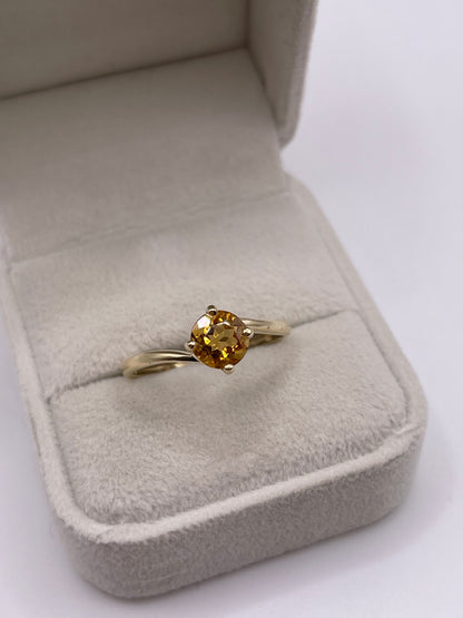 9ct gold citrine ring