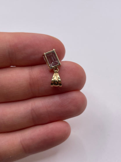 9ct gold topaz pendant