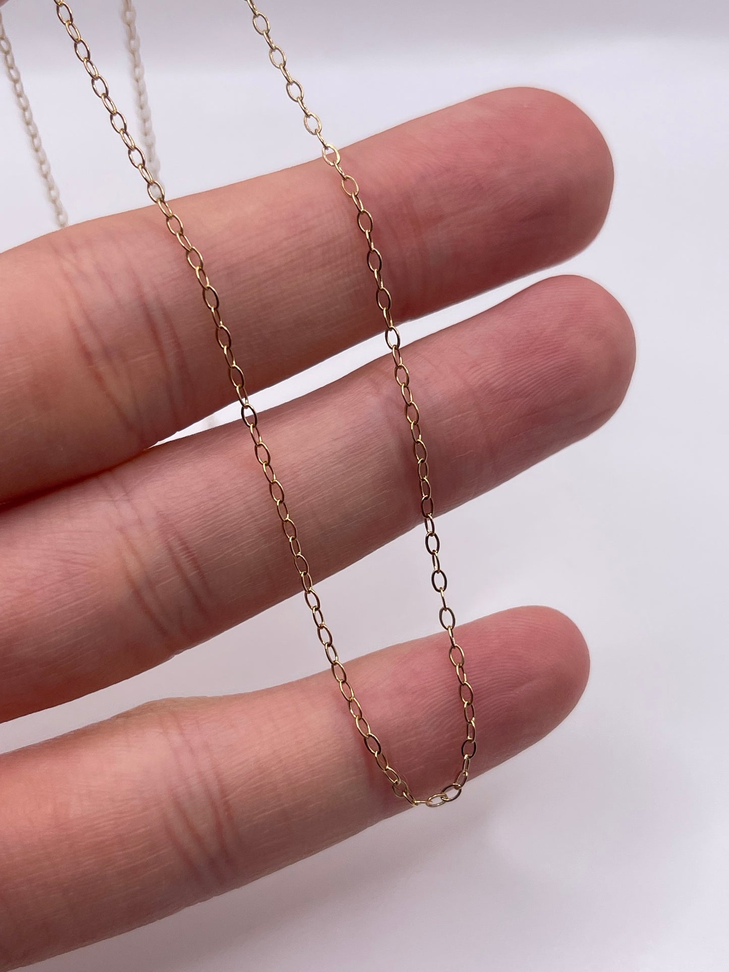 9ct gold chain 184