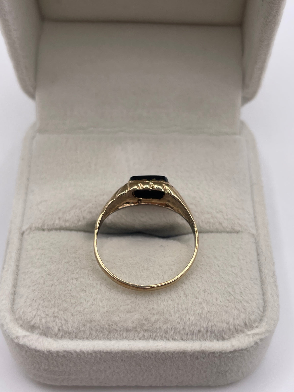 9ct gold onyx signet ring