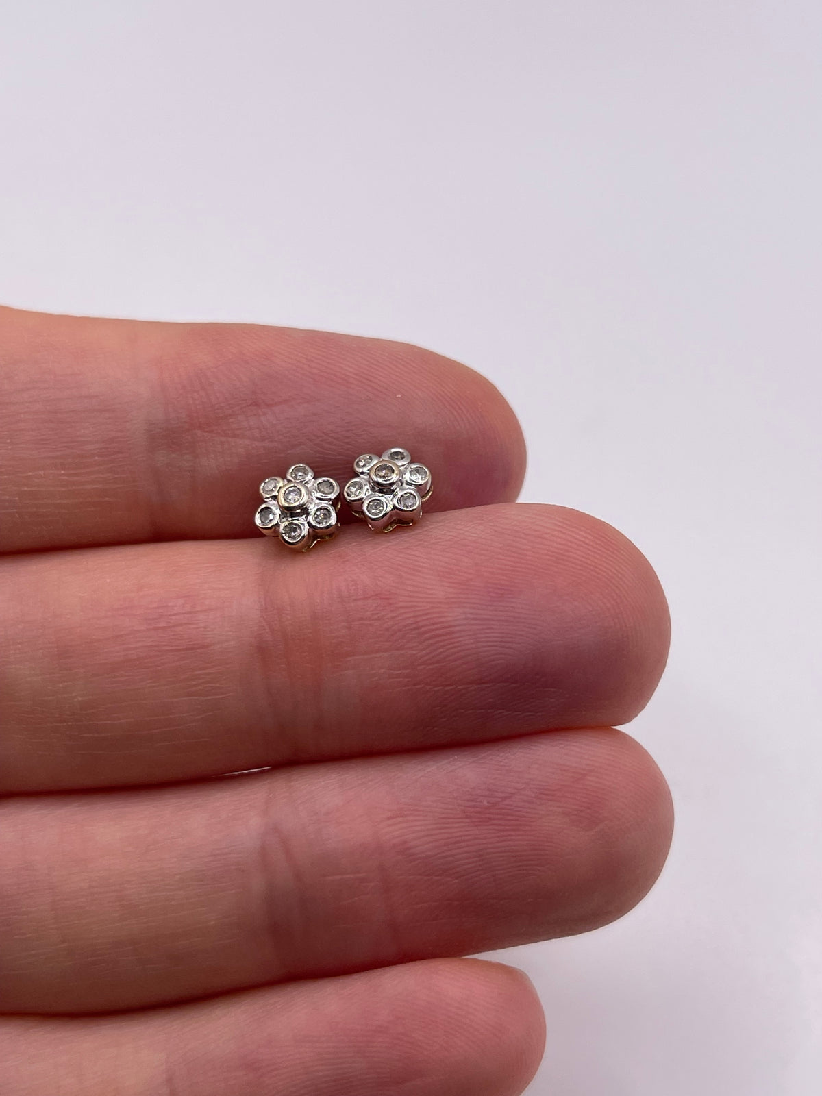 9ct gold diamond earrings