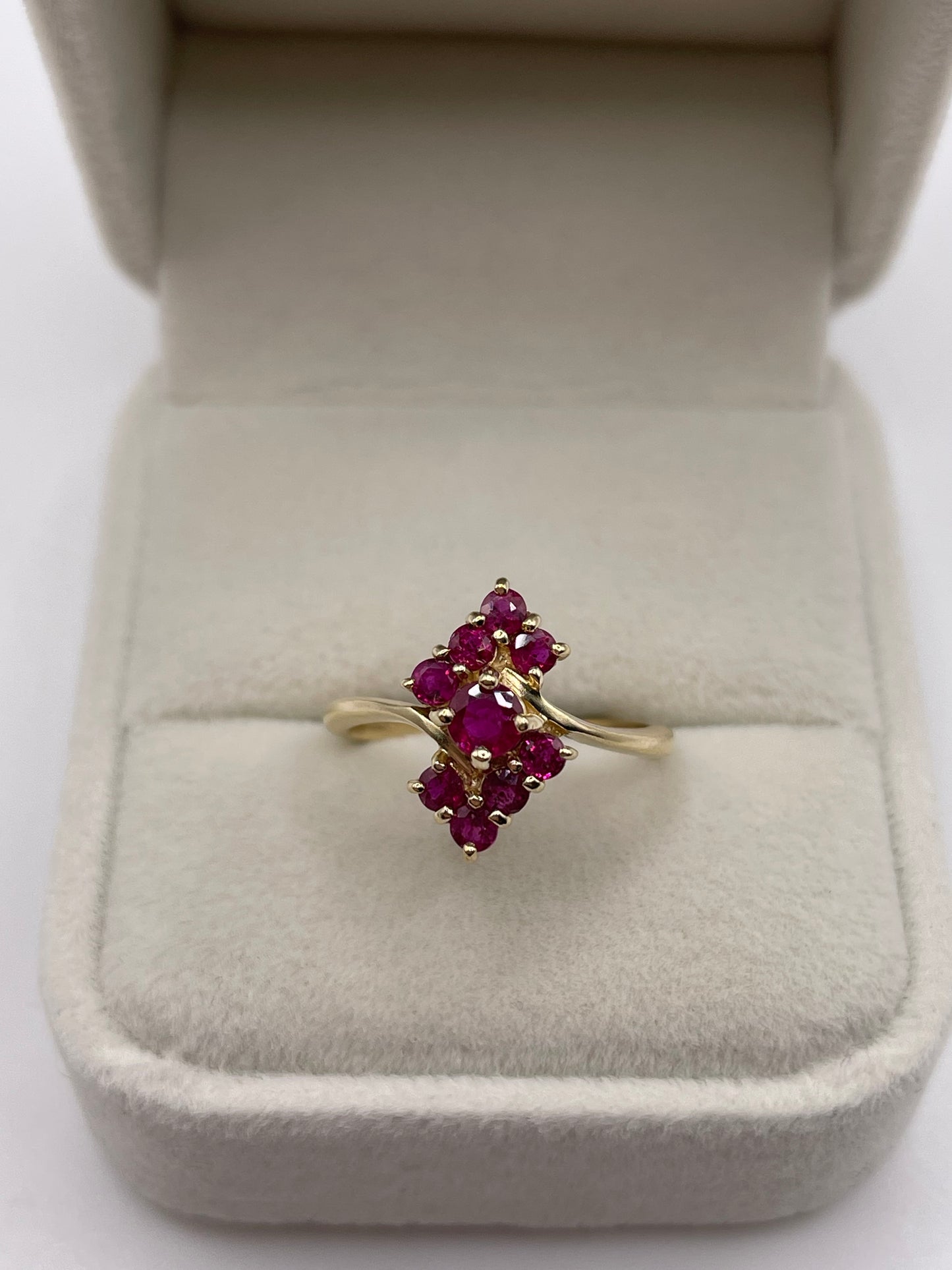 9ct gold ruby cluster ring