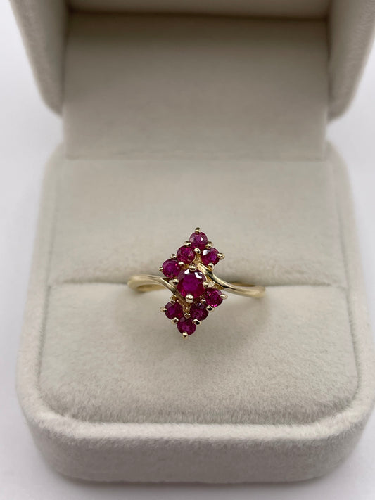 9ct gold ruby cluster ring