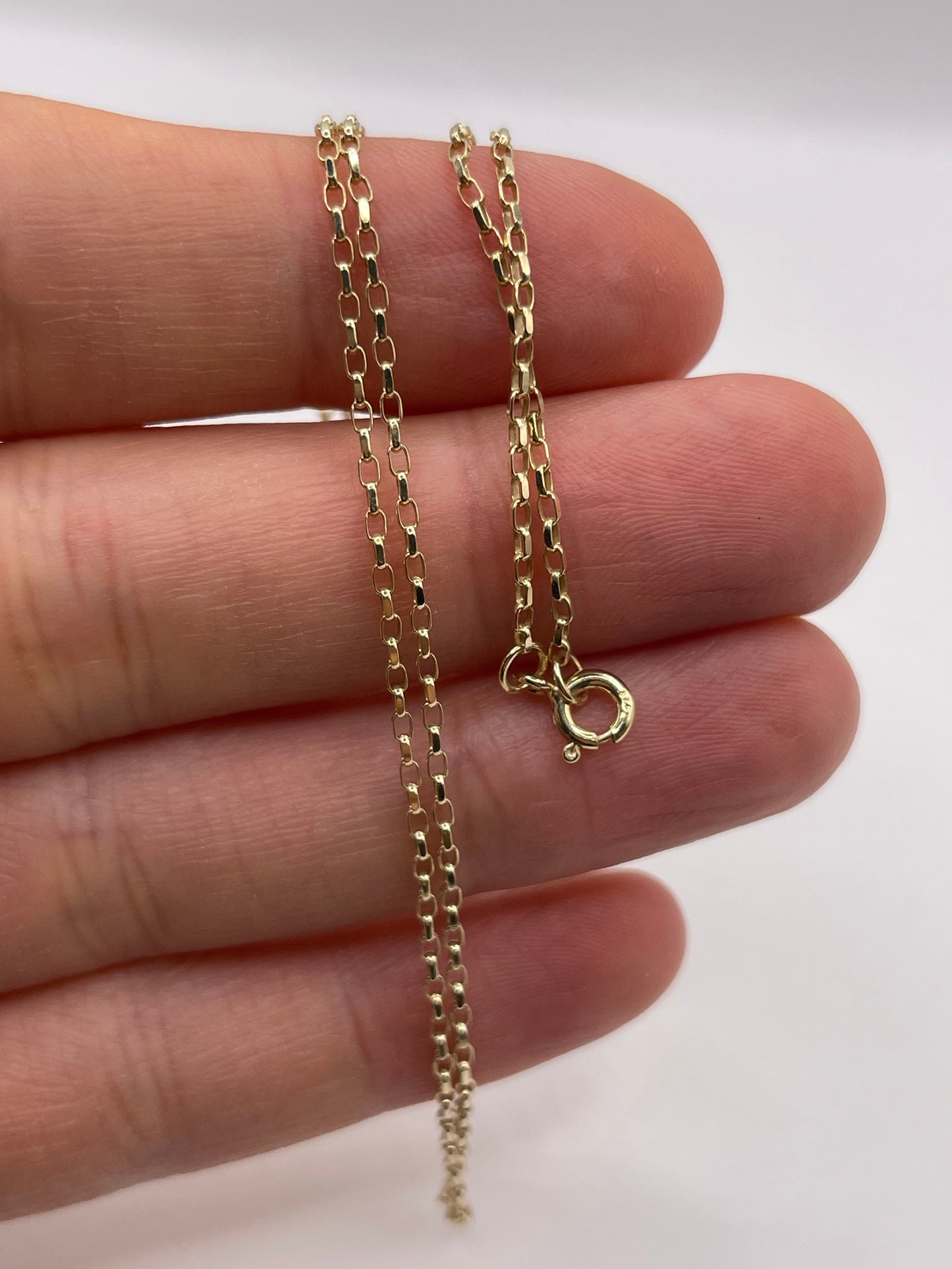 9ct gold chain 373