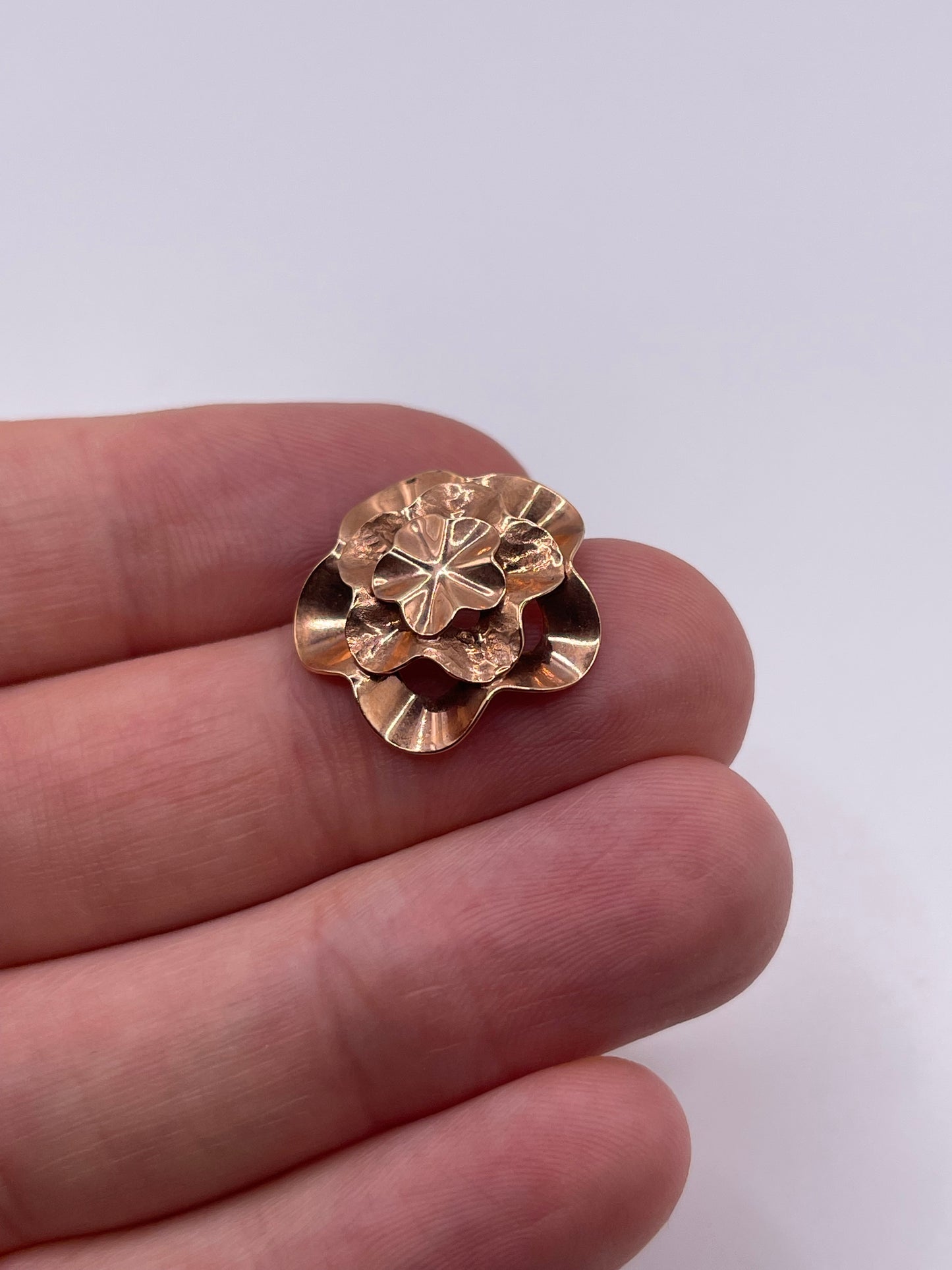 9ct rose gold pendant