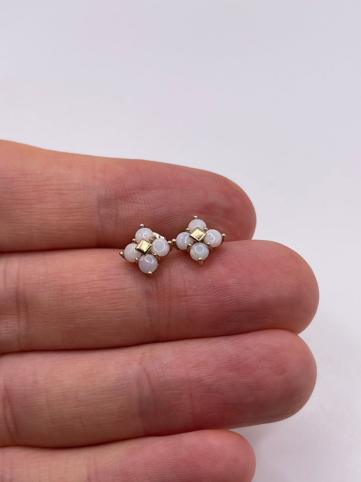 9ct gold opal earrings