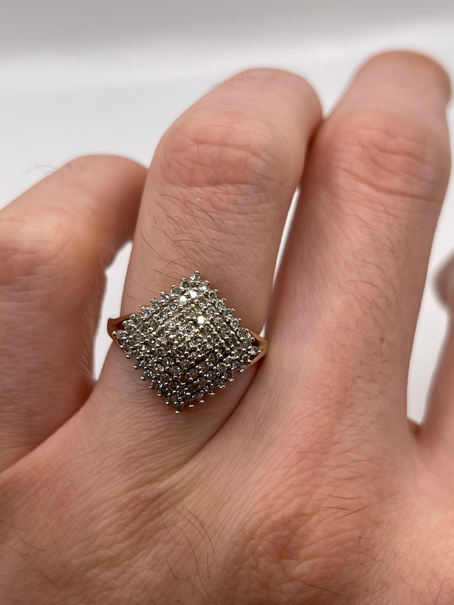 9ct gold diamond cluster ring