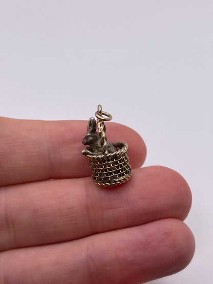 9ct gold rabbit in a basket charm