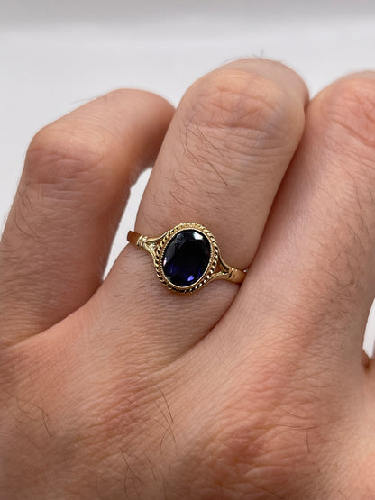 9ct gold iolite ring
