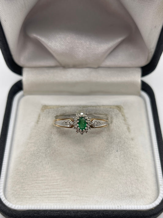 9ct gold emerald and diamond ring