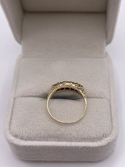 9ct gold garnet ring