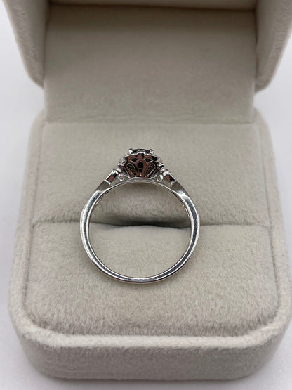 9ct white gold sapphire and diamond ring