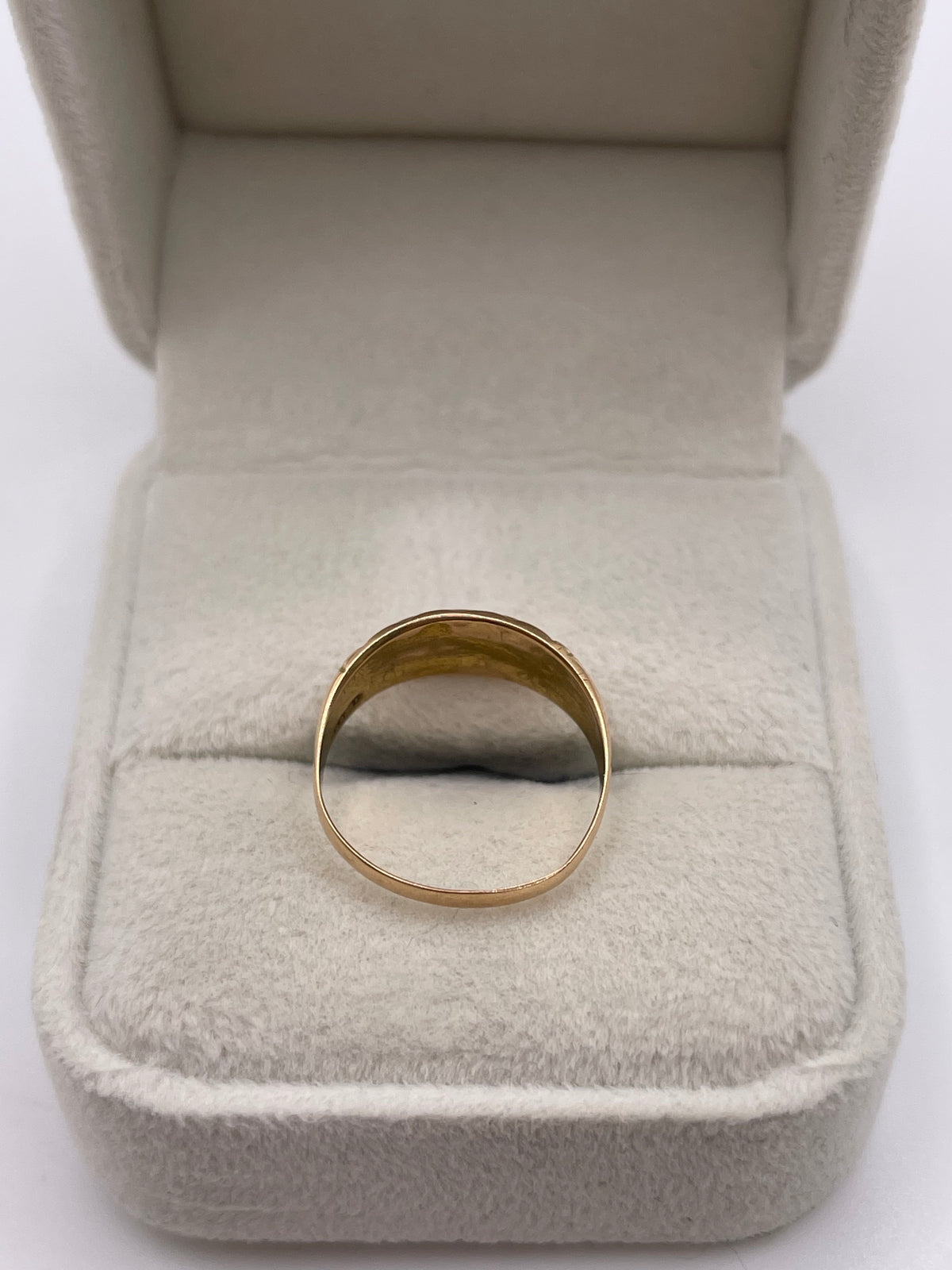 Antique 15ct gold diamond gypsy ring