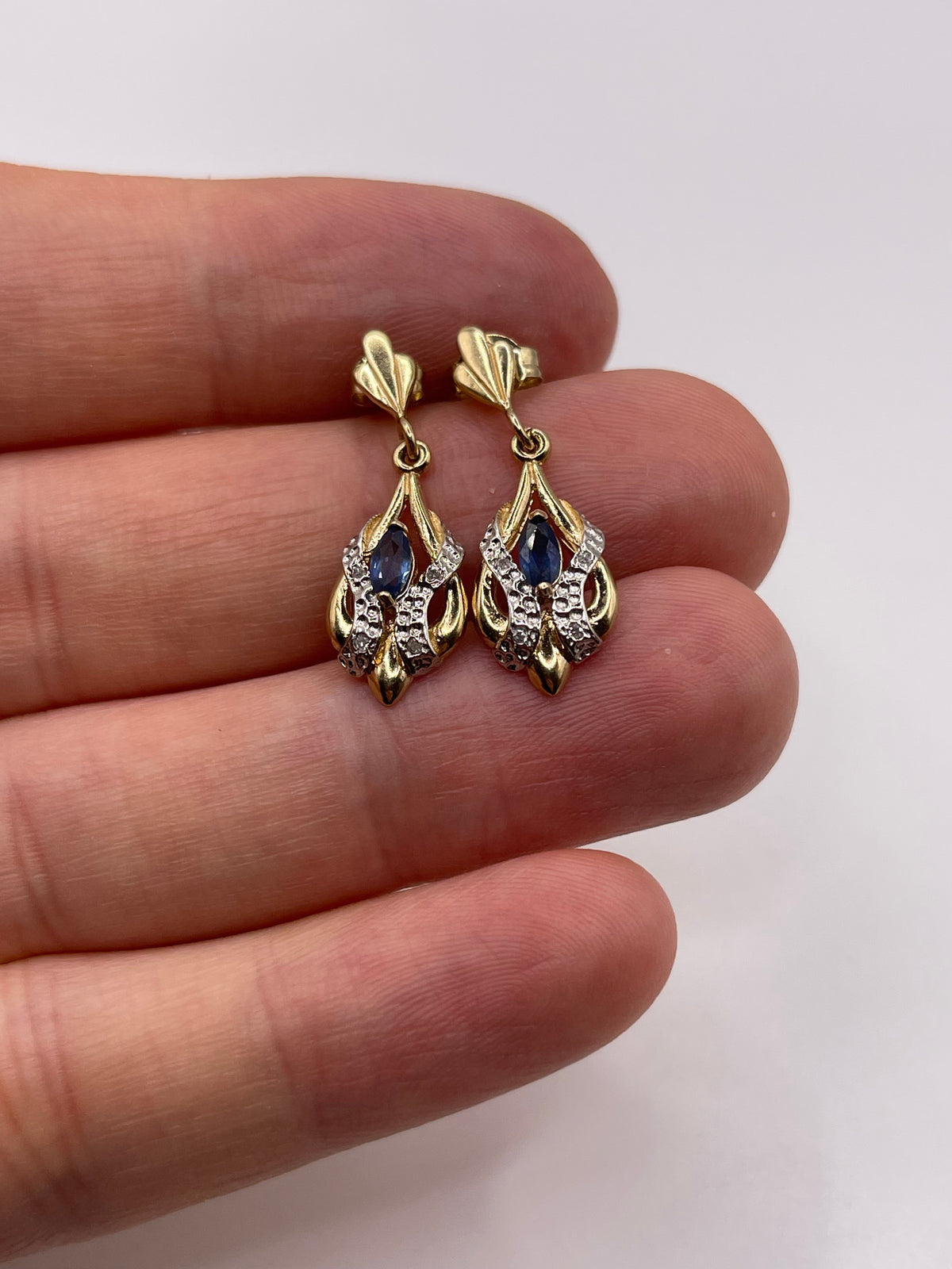 9ct gold sapphire and diamond earrings
