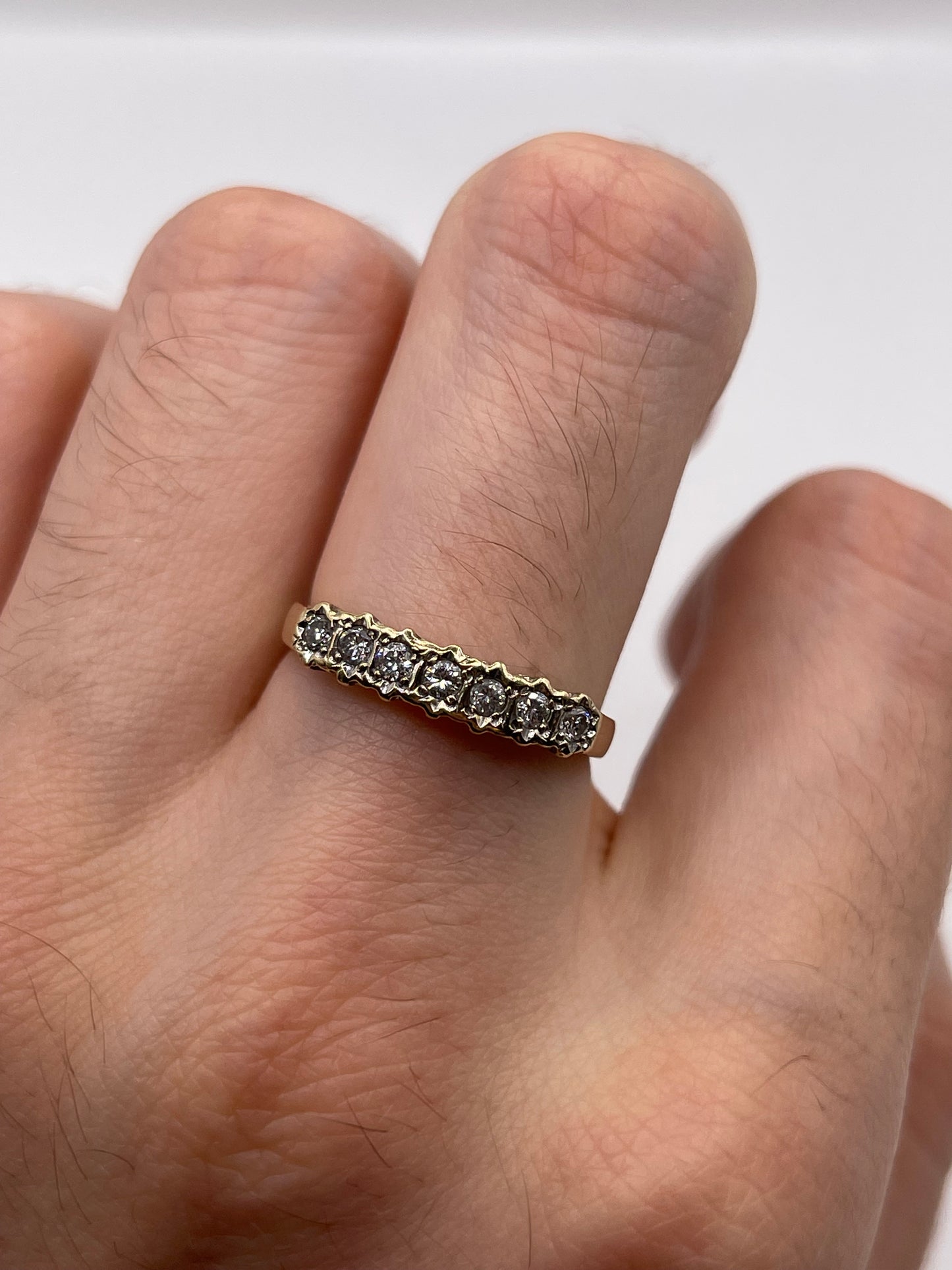 9ct gold diamond ring
