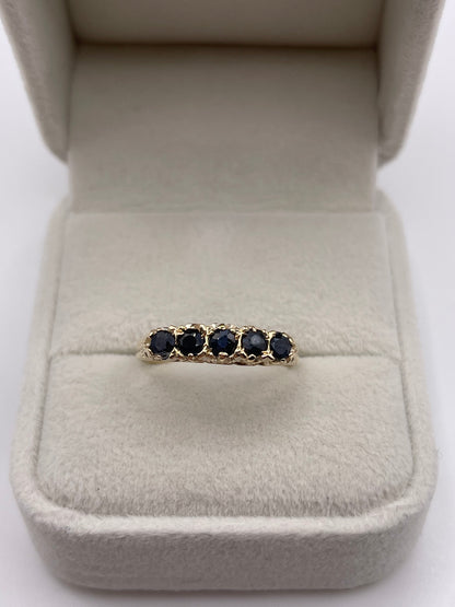 9ct gold sapphire ring