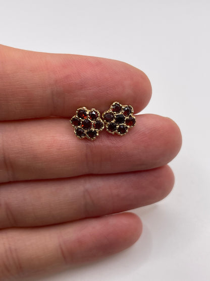 9ct gold garnet cluster earrings
